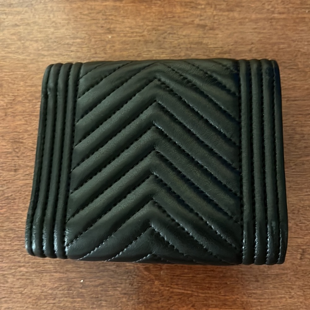 Authentic Chanel Caviar Chevron Boy trifold wallet - Picture 9 of 9